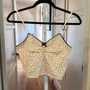 Messy Bun Just Chillin’ animal print Cami top size M